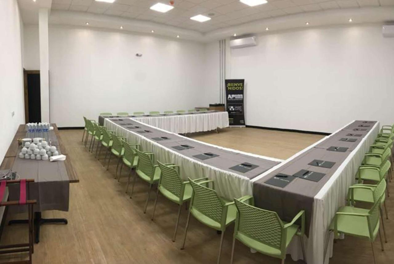 Tryp By Wyndham San Luis Potosi Hotel & Suites Екстериор снимка