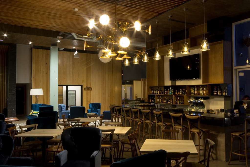 Tryp By Wyndham San Luis Potosi Hotel & Suites Ресторант снимка